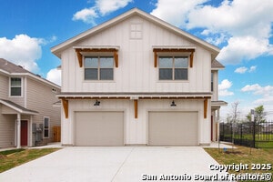 13910 Enzo Gate in San Antonio, TX - Building Photo - Building Photo