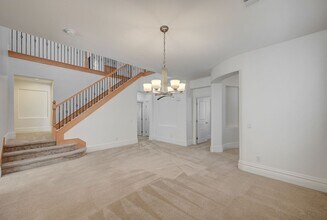 153 Crooked Putter Dr in Las Vegas, NV - Building Photo - Building Photo