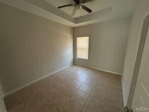 10 Garden Ridge Dr in Edinburg, TX - Building Photo - Building Photo
