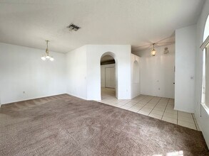 9995 Shadow Creek Dr in Orlando, FL - Building Photo - Building Photo