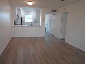 151 Berkley Rd in Hollywood, FL - Building Photo - Building Photo