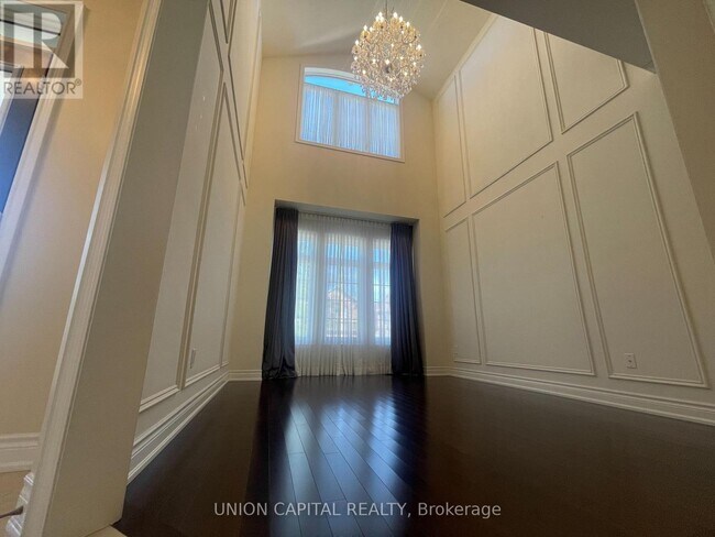22 Greenforest Grove in Whitchurch-Stouffville, ON - Building Photo - Building Photo