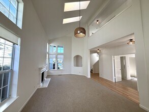 184 Baypoint Dr in San Rafael, CA - Building Photo - Building Photo