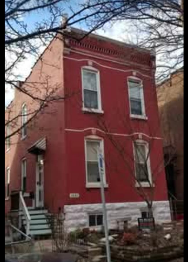 property at 3425 Pennsylvania Ave