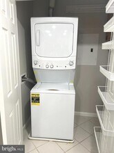 12020 Taliesin Pl in Reston, VA - Building Photo - Building Photo