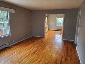 14 N 5th St, Unit Upper in Waterville, OH - Building Photo - Building Photo