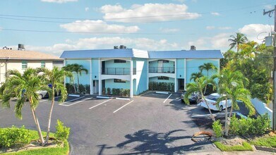 360 Wilma Cir in West Palm Beach, FL - Foto de edificio - Building Photo