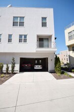 4517 Daybreak Rim Way in South Jordan, UT - Building Photo - Building Photo