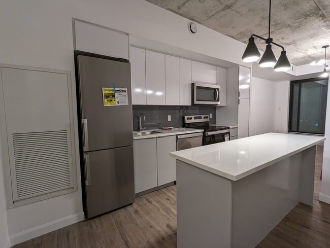 property at 7 Erie Av