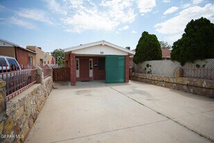 422 Val Verde St in El Paso, TX - Building Photo
