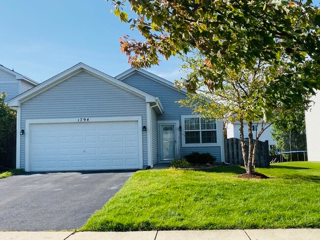property at 1794 S Fallbrook Dr