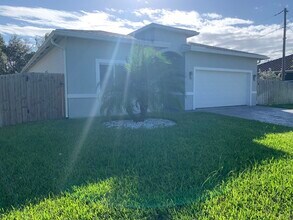 434 NW 21st Ave in Pompano Beach, FL - Building Photo - Building Photo
