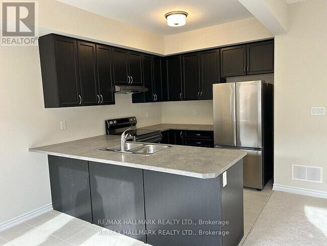 620 Colborne St W in Brantford, ON - Building Photo - Building Photo