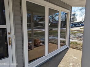 1701 Brentmoor Ln in Louisville, KY - Building Photo - Building Photo