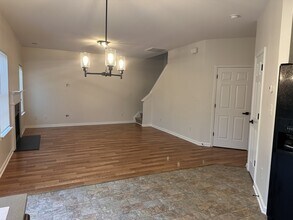 8442 Magnolia Springs Dr in Harrisburg, NC - Building Photo - Building Photo