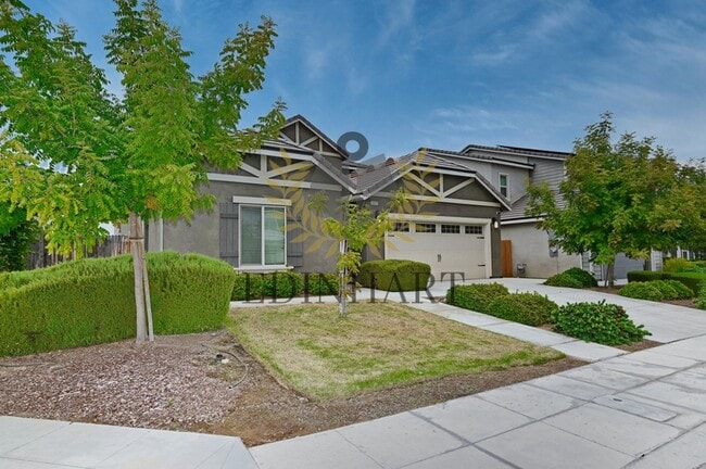 661 Blue Oak Lane W in Madera, CA - Building Photo - Building Photo