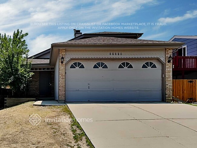 property at 17772 E Bethany Dr