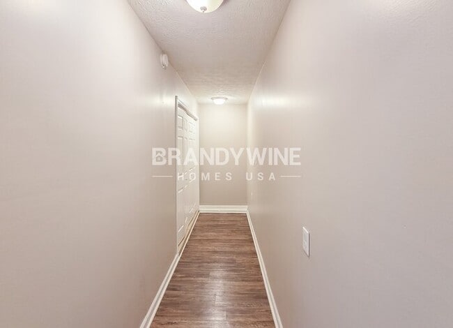 702 Dunaire Way in Jonesboro, GA - Building Photo - Building Photo