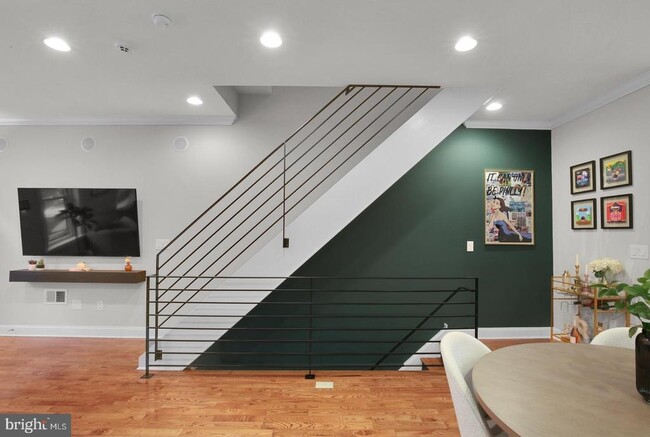 property at 1715 N Howard St