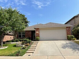 1813 Shoebill Dr in Little Elm, TX - Building Photo