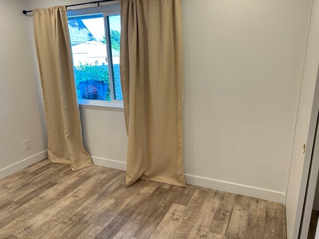 413 Baja Ct in Camarillo, CA - Building Photo - Building Photo