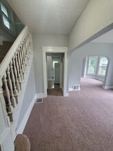 1614 13th Ave in Moline, IL - Building Photo - Building Photo