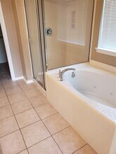6410 Bonnie Chase Ln in Katy, TX - Building Photo - Building Photo