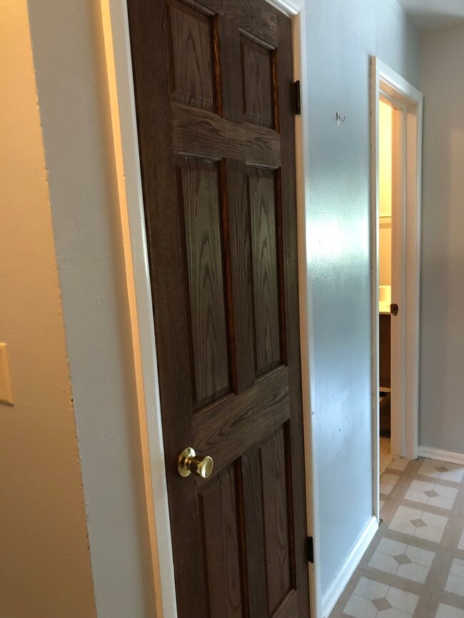 property at 4220 S Vermont Ct