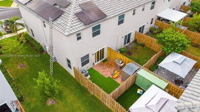 1826 SE 26th Rd in Homestead, FL - Building Photo - Building Photo