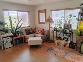 1492 14th St in Los Osos, CA - Building Photo - Building Photo