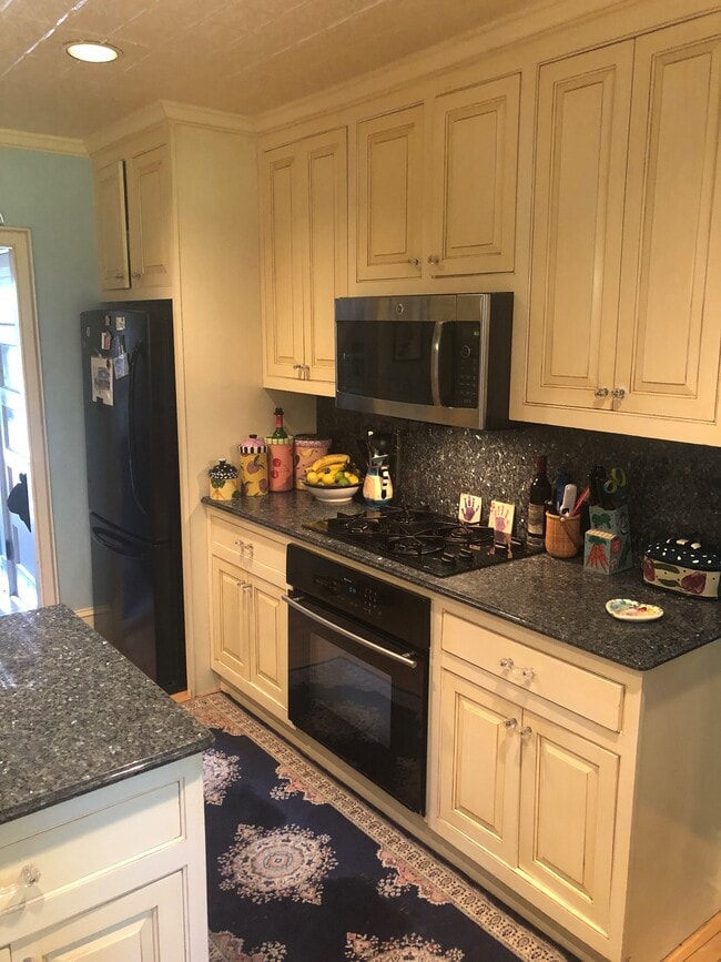 55 Everett St in Concord, MA - Building Photo - Building Photo