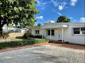 5520 SW 80th St in Miami, FL - Building Photo