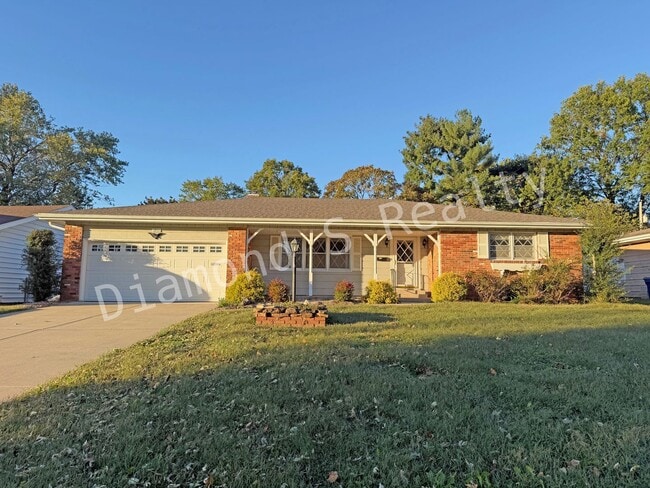 property at 1961 E Woodland St