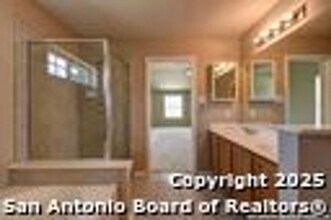 4914 Roan Brook in San Antonio, TX - Building Photo - Building Photo