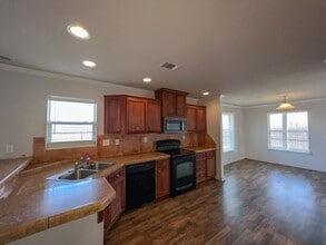 2500 US-90 in Alpine, TX - Building Photo - Building Photo