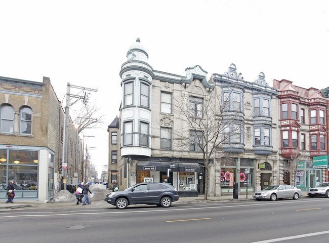 917 W Armitage Ave