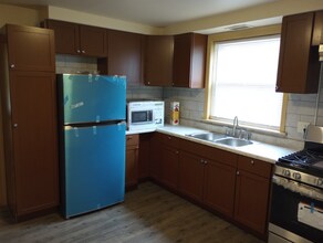 7800 S Yates Blvd in Chicago, IL - Building Photo - Building Photo