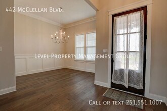 442 McClellan Blvd in Fairhope, AL - Building Photo - Building Photo