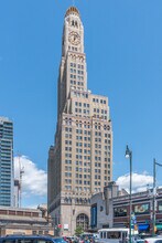 One Hanson Place in Brooklyn, NY - Building Photo - Building Photo