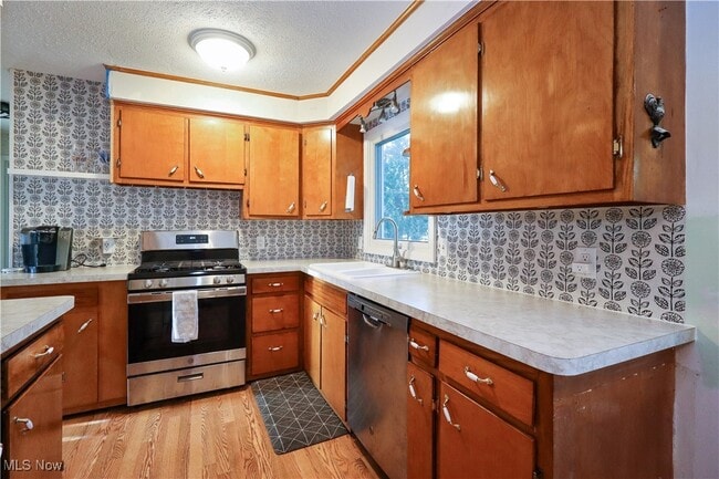 14269 Niagara Dr in Strongsville, OH - Building Photo - Building Photo