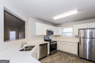 1924 Simmons Ln in Hampton, GA - Building Photo - Building Photo