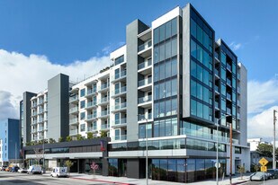 Venue Residences in Los Angeles, CA - Building Photo