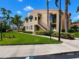 1265 Wildwood Lakes Blvd in Naples, FL - Building Photo