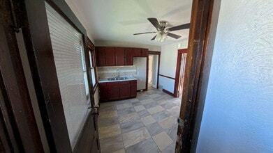 7515 Ottawa Rd in Cleveland, OH - Building Photo - Building Photo