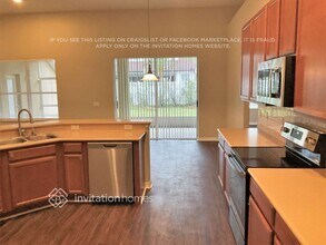 26811 Shoregrass Dr in Wesley Chapel, FL - Building Photo - Building Photo