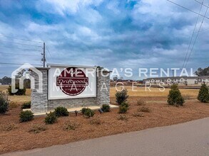 106 River Grass Dr in Lincoln, AL - Building Photo - Building Photo