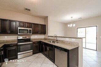 2140 E Connemara Dr in San Tan Valley, AZ - Building Photo - Building Photo