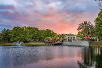 Legacy on the Bay in Destin, FL - Foto de edificio - Building Photo