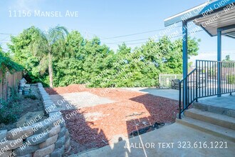 11156 Mansel Ave in Inglewood, CA - Building Photo - Building Photo