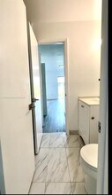 6866 NW 173rd Dr in Hialeah, FL - Building Photo - Building Photo